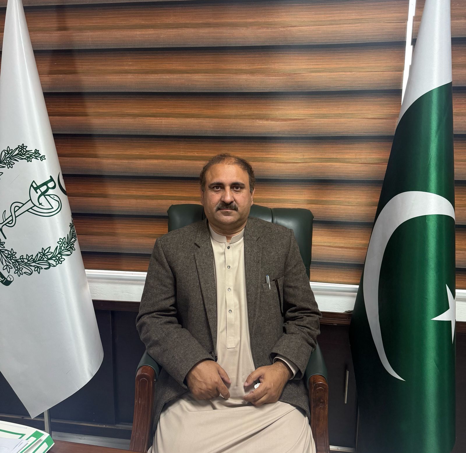 Dr. Abbas Khan